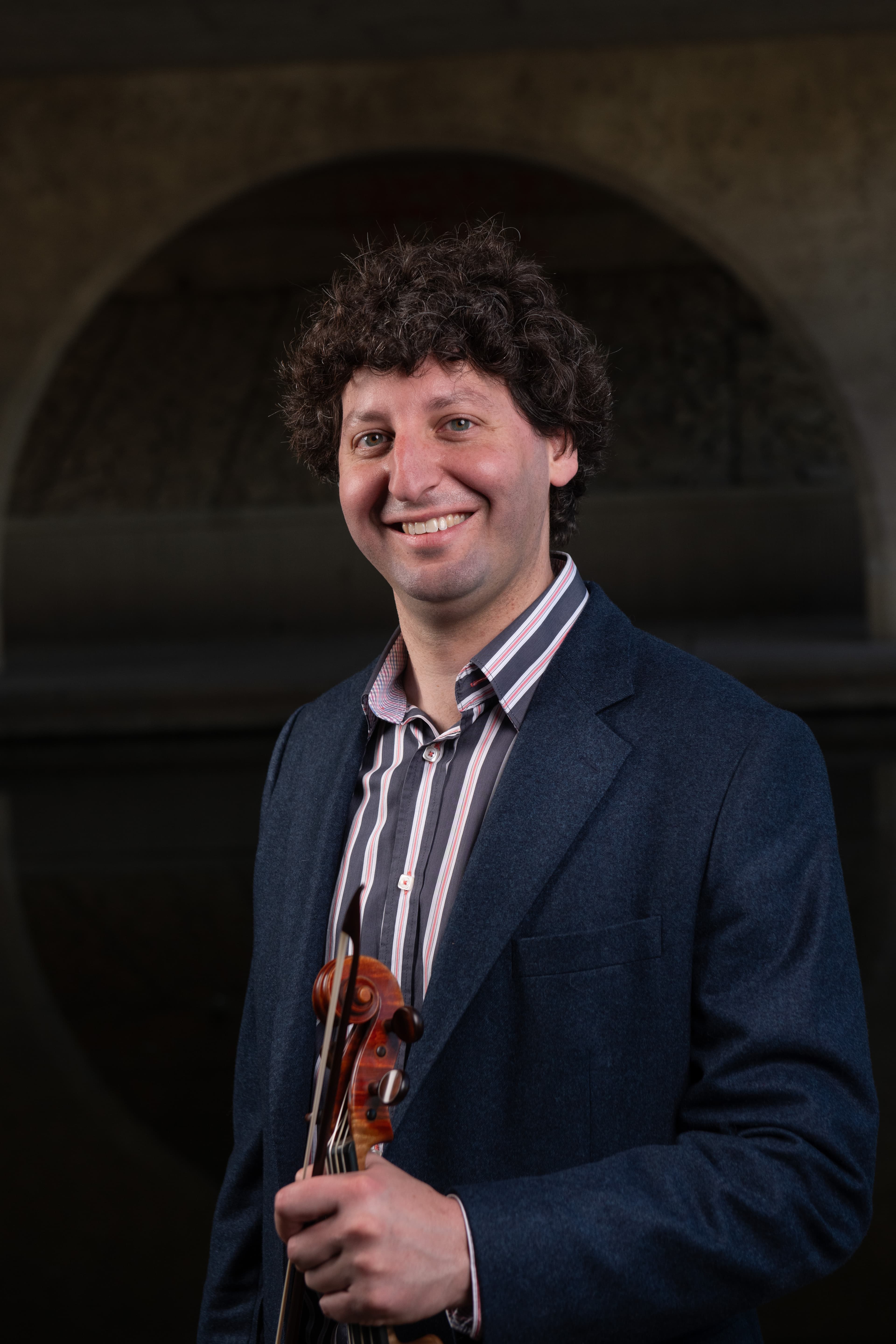 Portrait of Dr. Brett Walfish